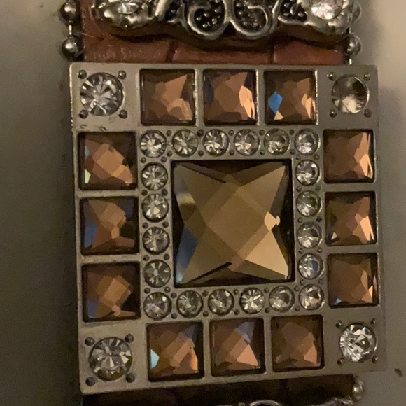 All bling - Picture 2 of 3